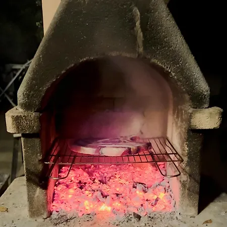 Il Podere فندق مبيت وإفطار *