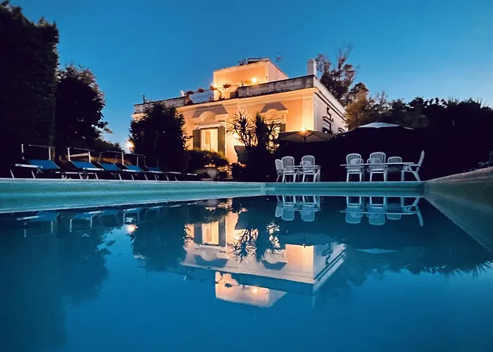 Il Podere לינה וארוחת בוקר *